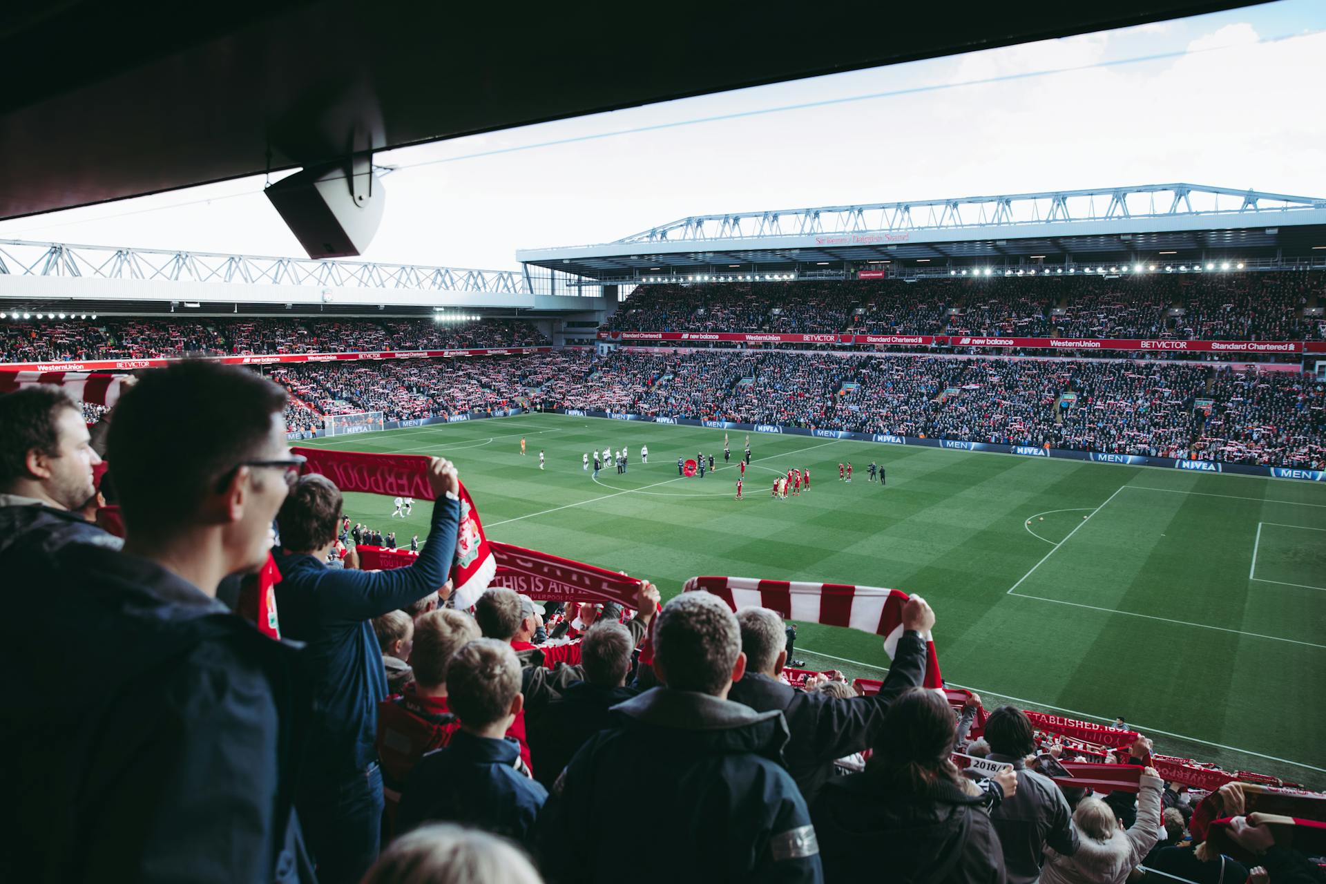 Who Will Qualify for the Champions League from the EPL?